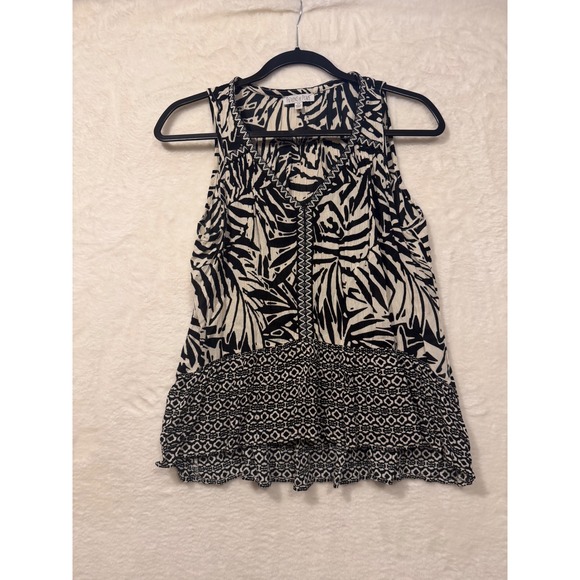Patrons of Peace Tops - Patrons of Peace Black Ivory Mixed Print Sleeveless V-Neck Top XS 18022T